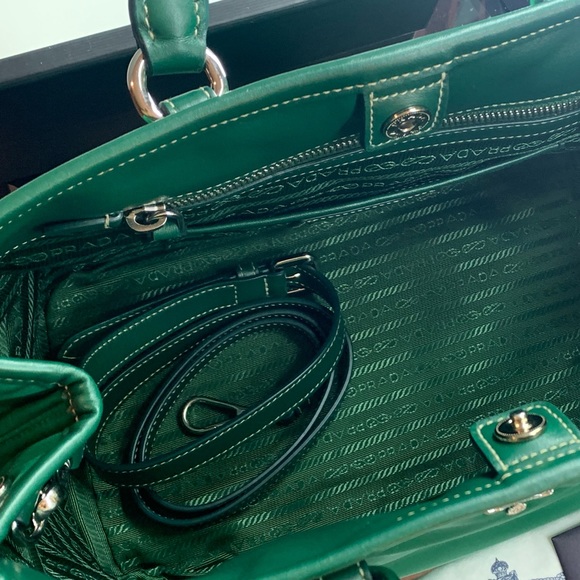 NIB PRADA Borsa Donna Satchel Bag IN HUNTER GREEN - Picture 7 of 14
